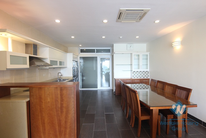 Modern three bedroom apartment for rent in Tay Ho, Ha Noi